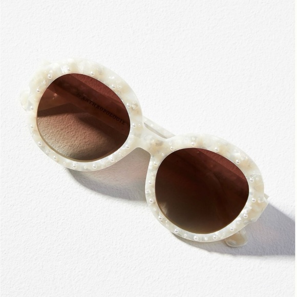 Anthropologie pearl shell circle sunglasses - Picture 1 of 16